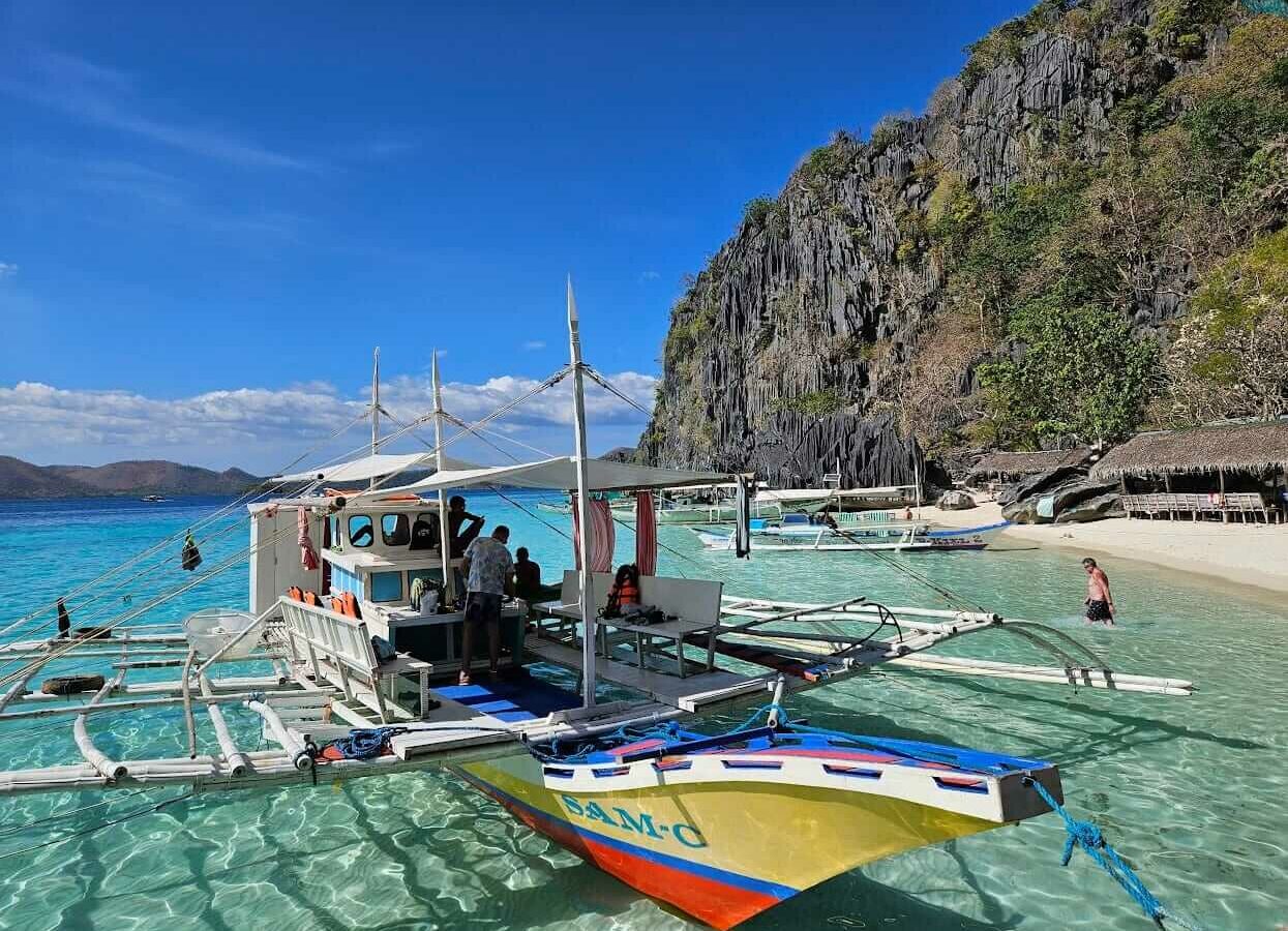 菲律賓科隆 Coron｜2 萬台幣 6 天海島玩水、馬尼拉轉機換匯、菲律賓航空搭乘體驗
